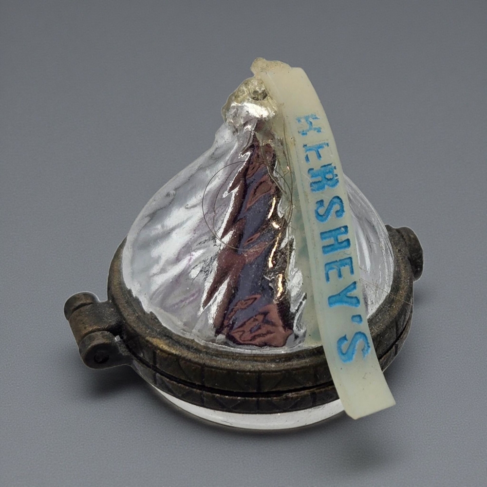 Vintage Midwest of Cannon Falls Hershey's Kiss Porcelain Hinged Trinket Box PHTB
